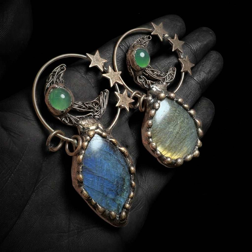 The Lunar Oracle Talisman